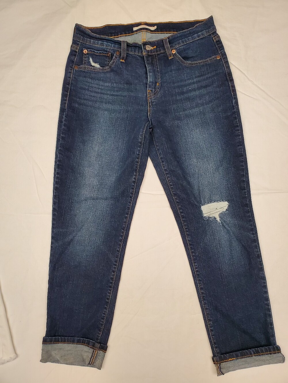 Levi's Boyfriend Jeans Size 27 Dark Wash Distressed Knee Rip Cuffed Cropped